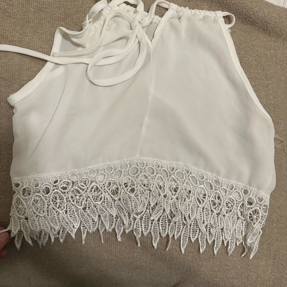 White fringe detail too - Picture 2 of 2